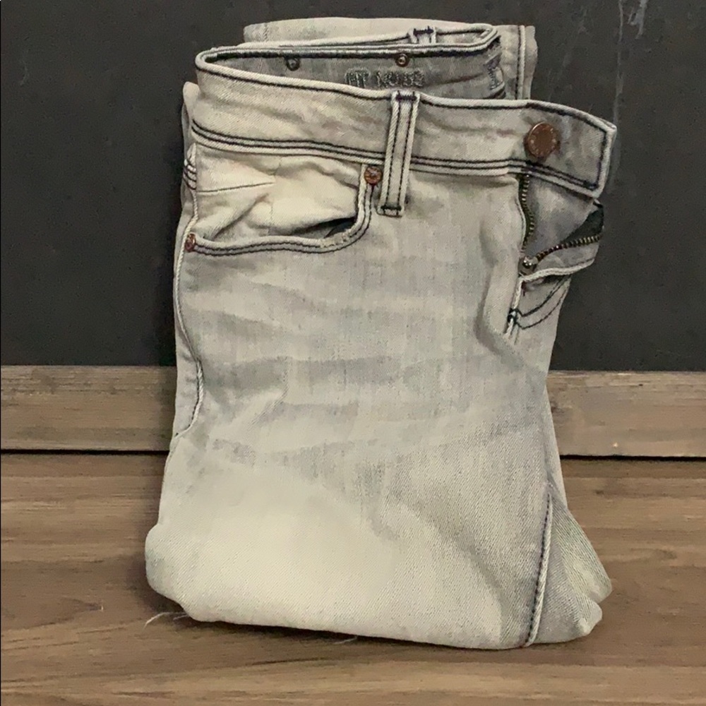 Buckle “Black” Skinny Jeans